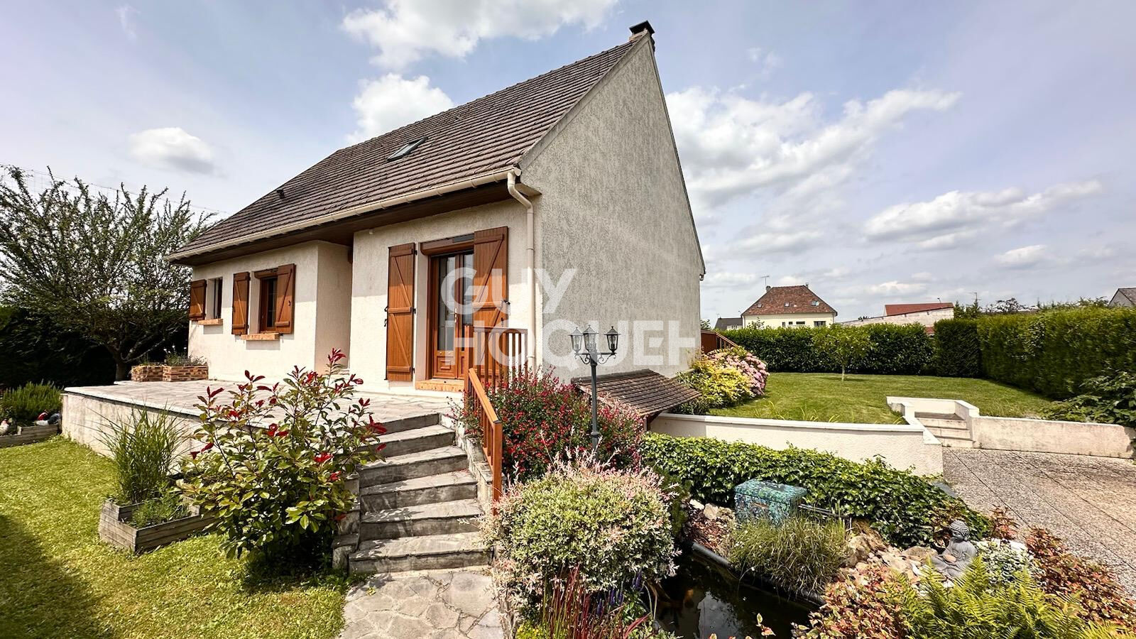 CHEVRIERES : maison de 5 pièces (106 m²) à vendre