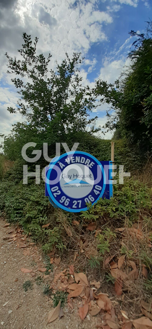 Terrain Plélan-le-Petit bourg!