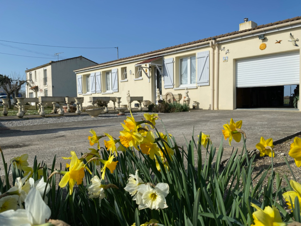Maison individuelle PLAIN PIED (87 m²) sur parcelle de 1000 m, HORS LOTISSEMENT