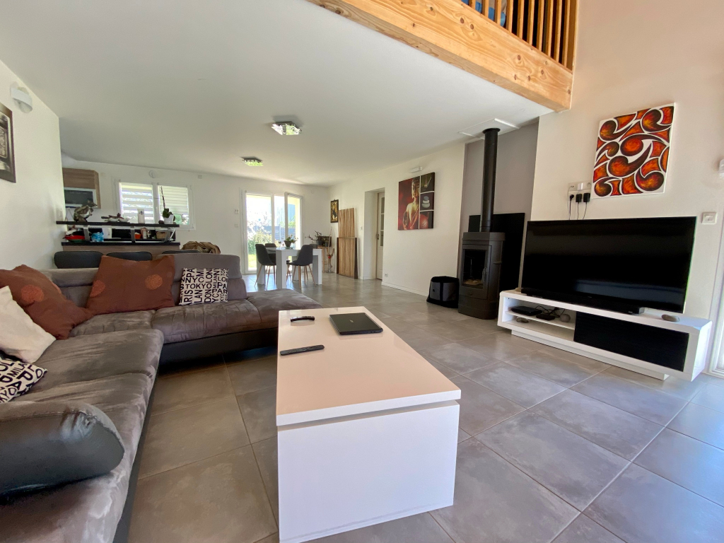 Maison T5 en vente au GUE D ALLERE