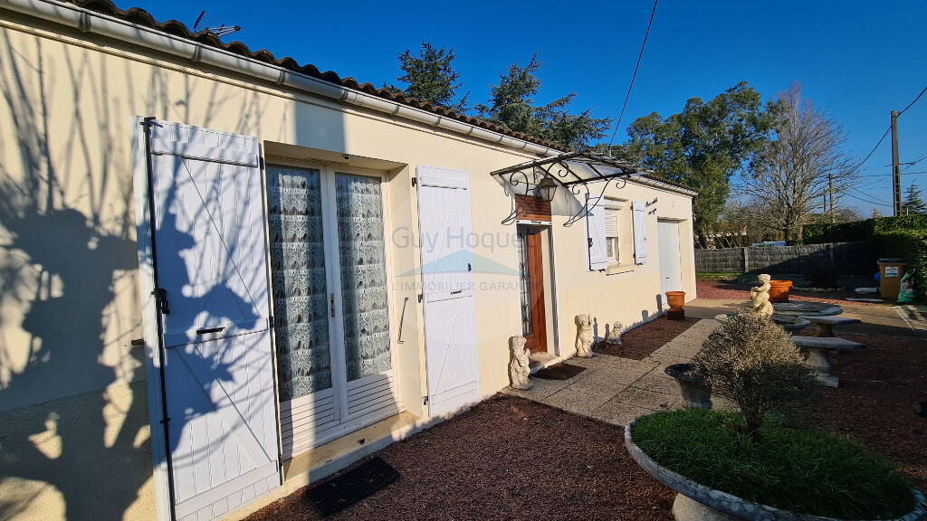 Maison 2 pièces à vendre à CHAILLE LES MARAIS