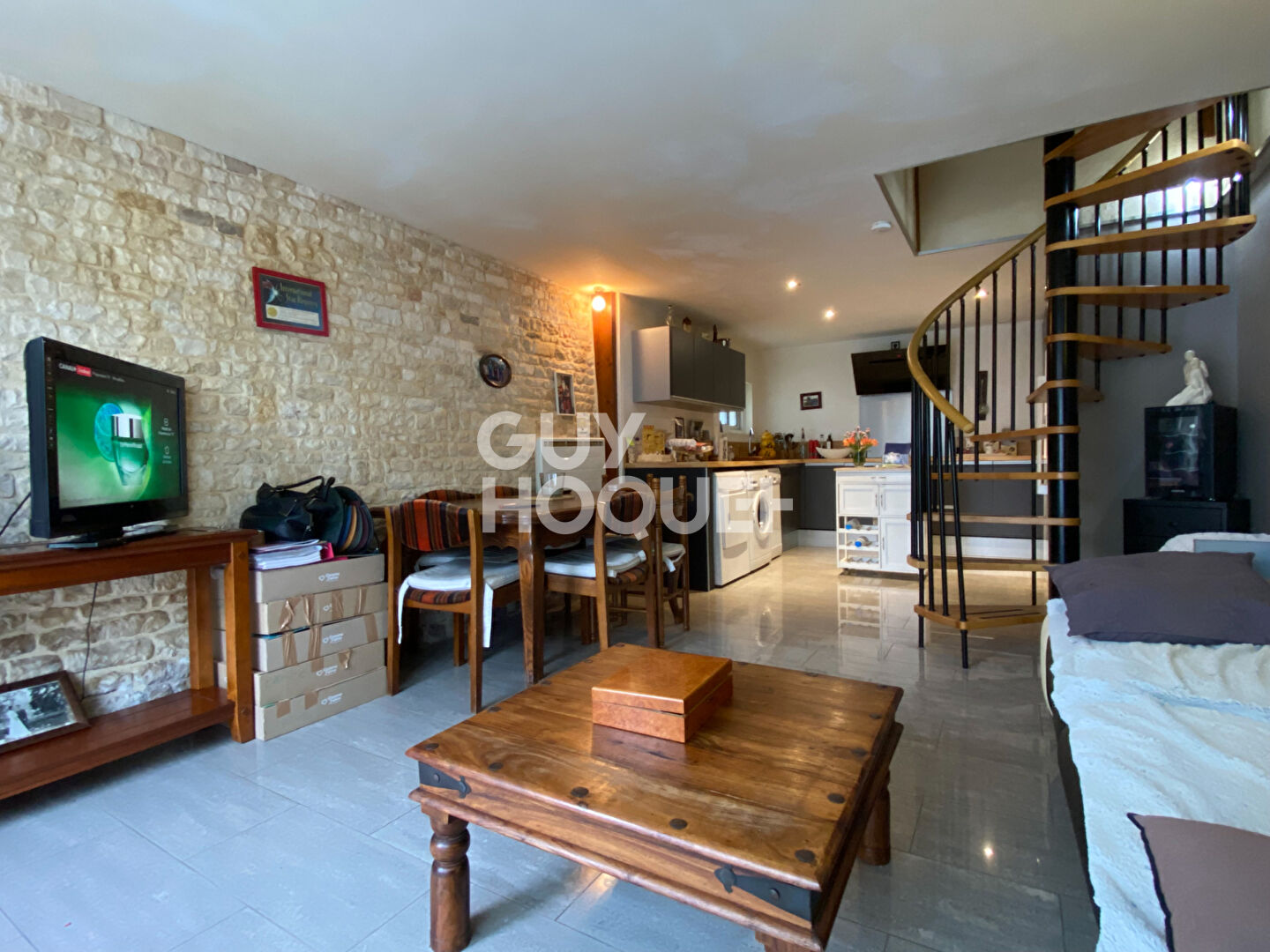 A vendre petite maison à 10 minutes de La Rochelle