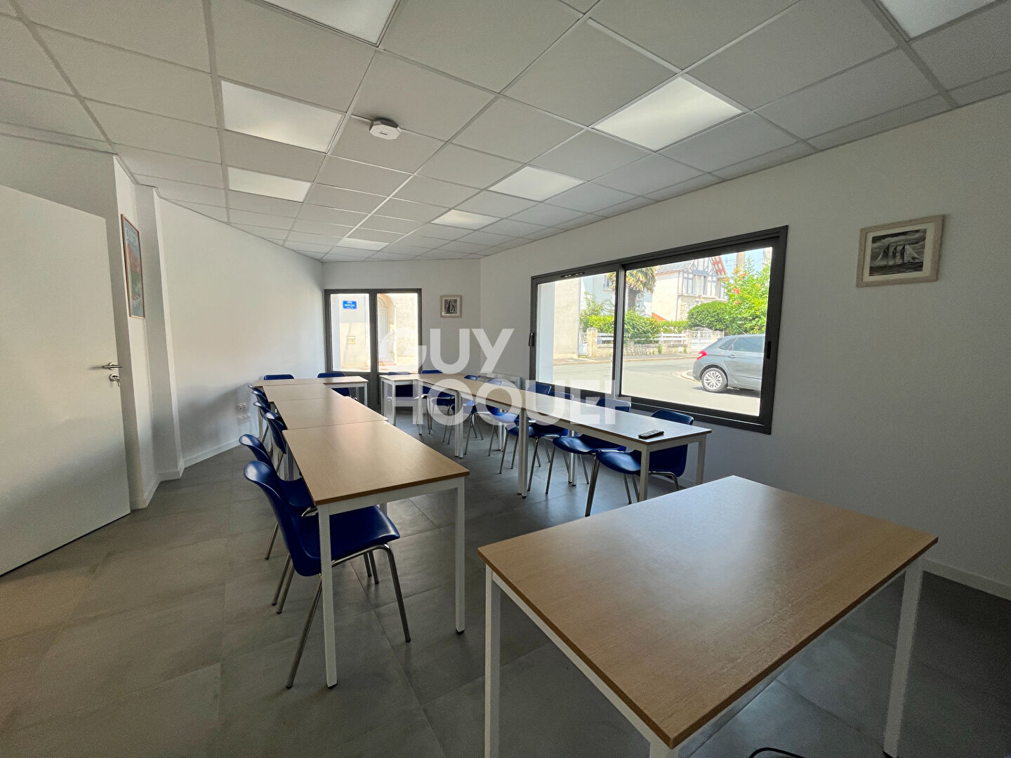 Location bureaux 3 pièces La rochelle Ref. 7865