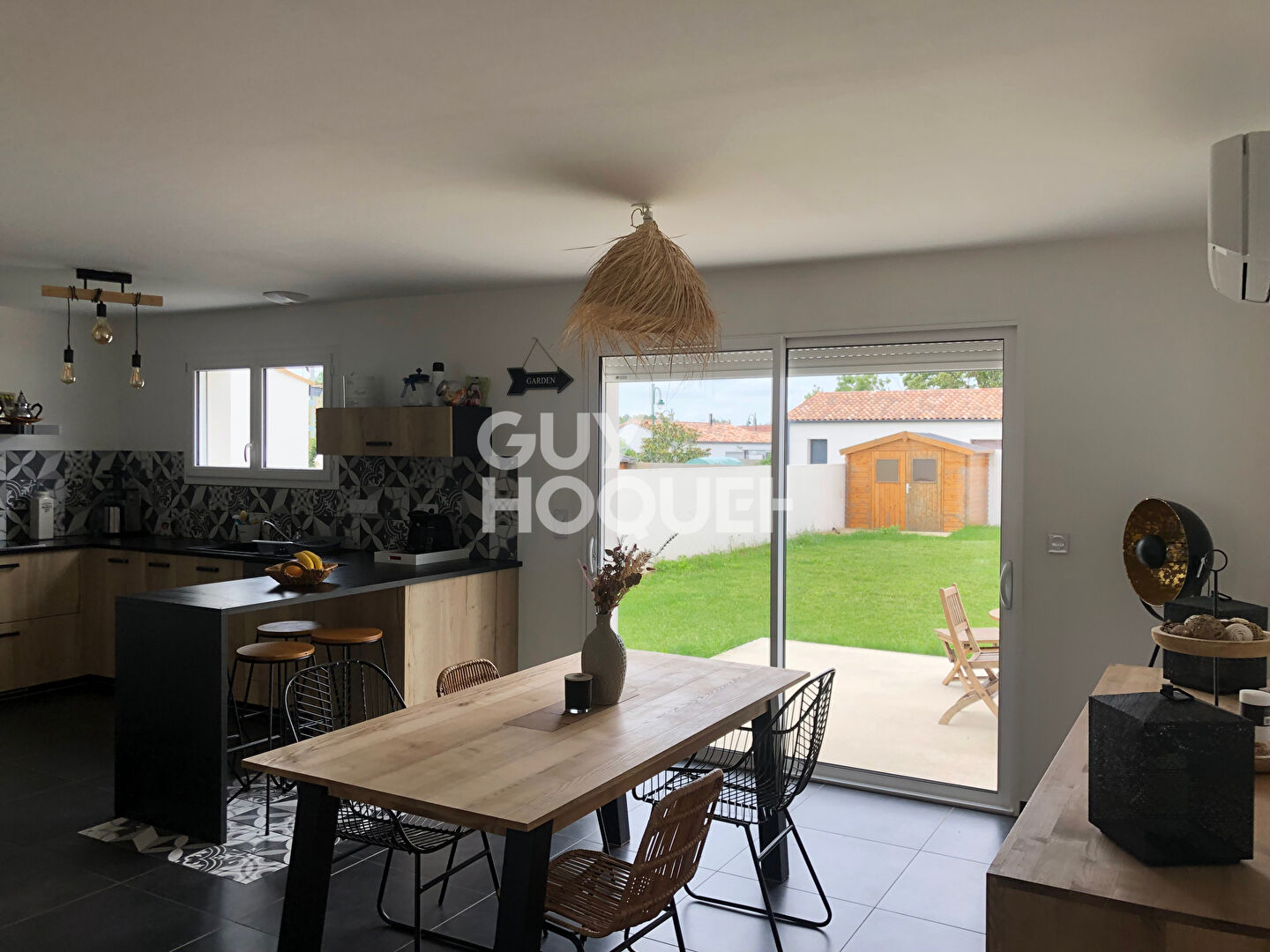 VENTE : maison T4 (87 m²) à FERRIERES