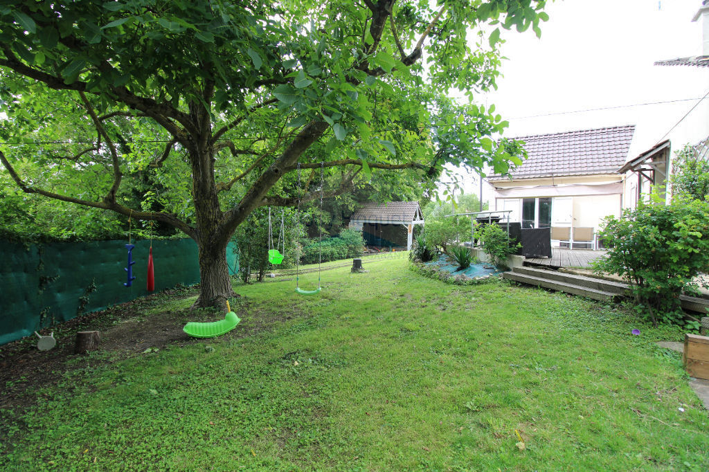 Maison à réhabiliter sur Soignolles En Brie