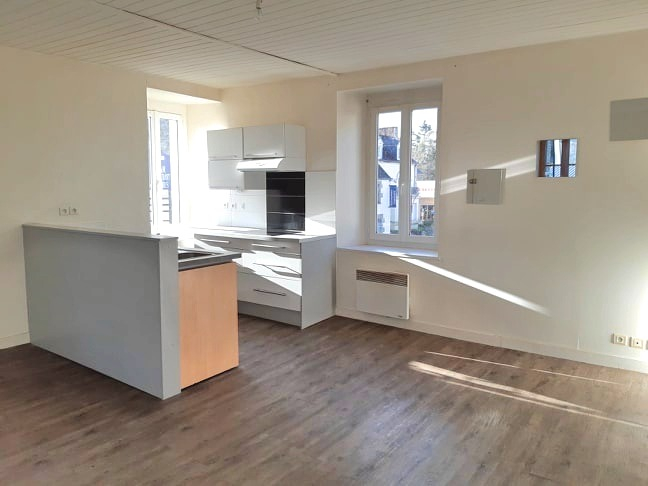 Location : appartement T3 (65 m²) à EVRAN