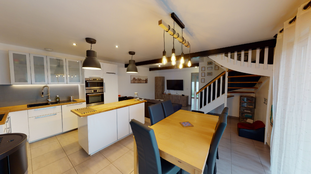 A VENDRE MAISON RECENTE PROCHE REIMS