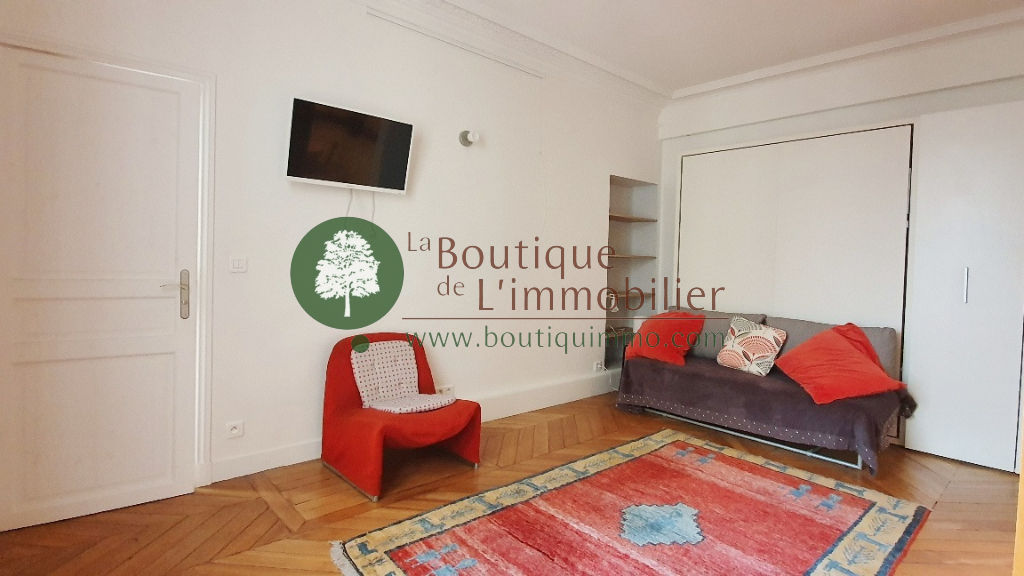 Appartement  1 pièce(s) - rue d'Enghien - 30m²