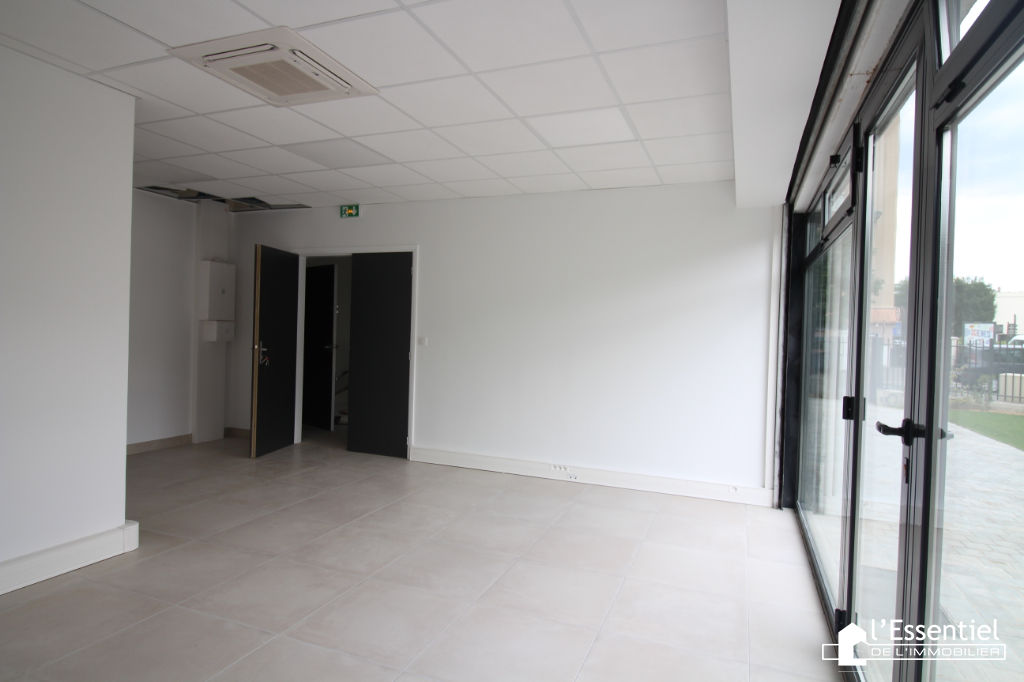 Local commercial Conflans Sainte Honorine 80 m2 Conflans ...