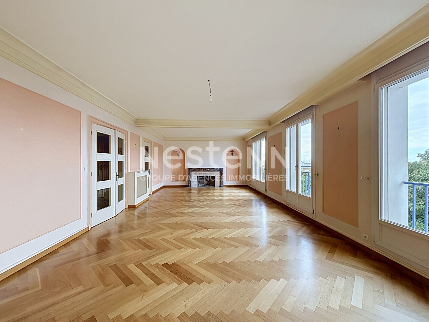 Apartment 6 pièces · 197.00 m² à BREST