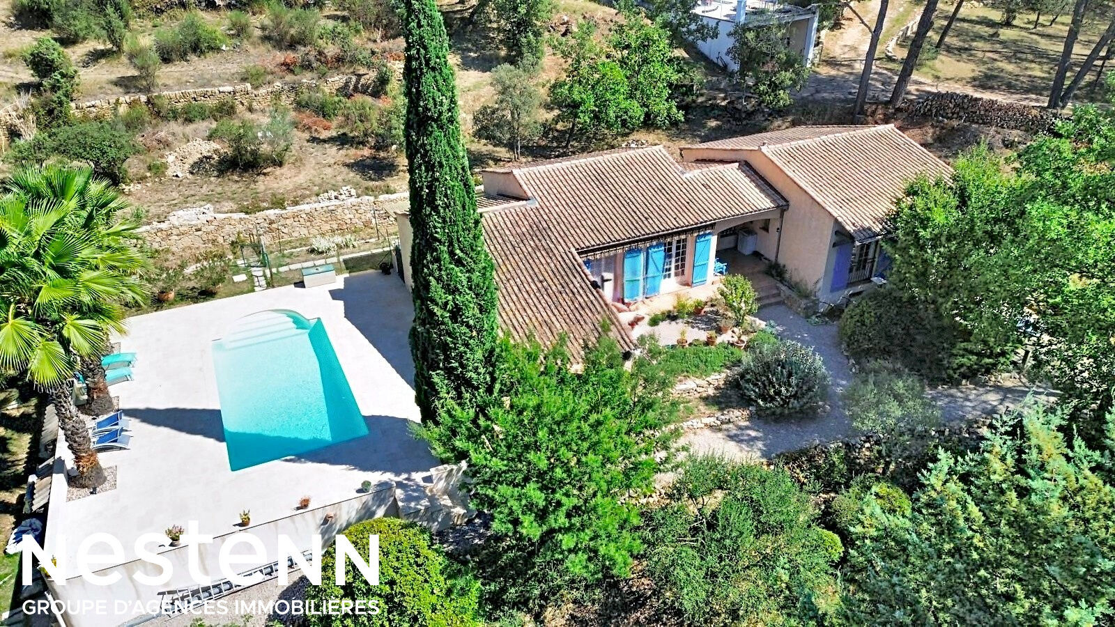 Maison Le Val 5 pièce(s) avec piscine et dépendance