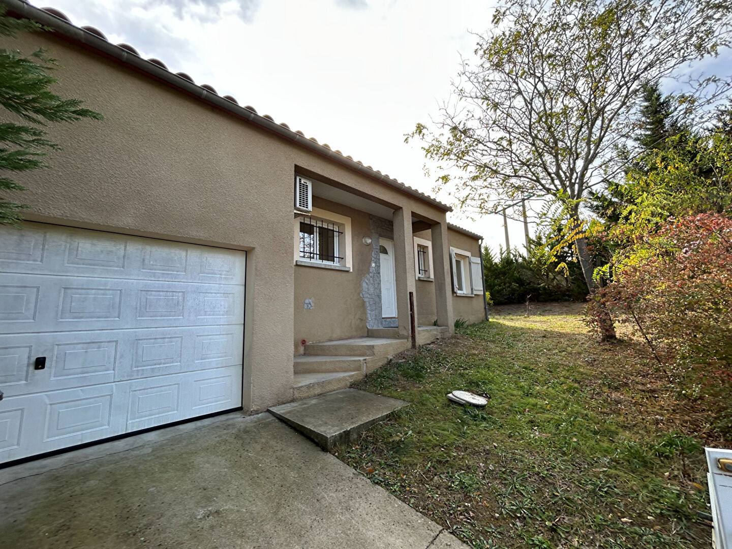 Photo CARCASSONNE  SUD - Maison 88 m² - type 4 - jardin garage. image 5/6