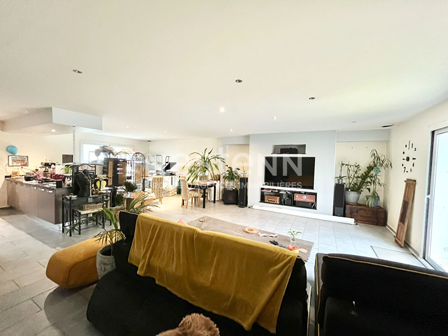 Photo Villa plain-pied 140 m² - 3 chambres, piscine et cuisine d'été sur 1200 m² à Aigues-Vives image 6/6