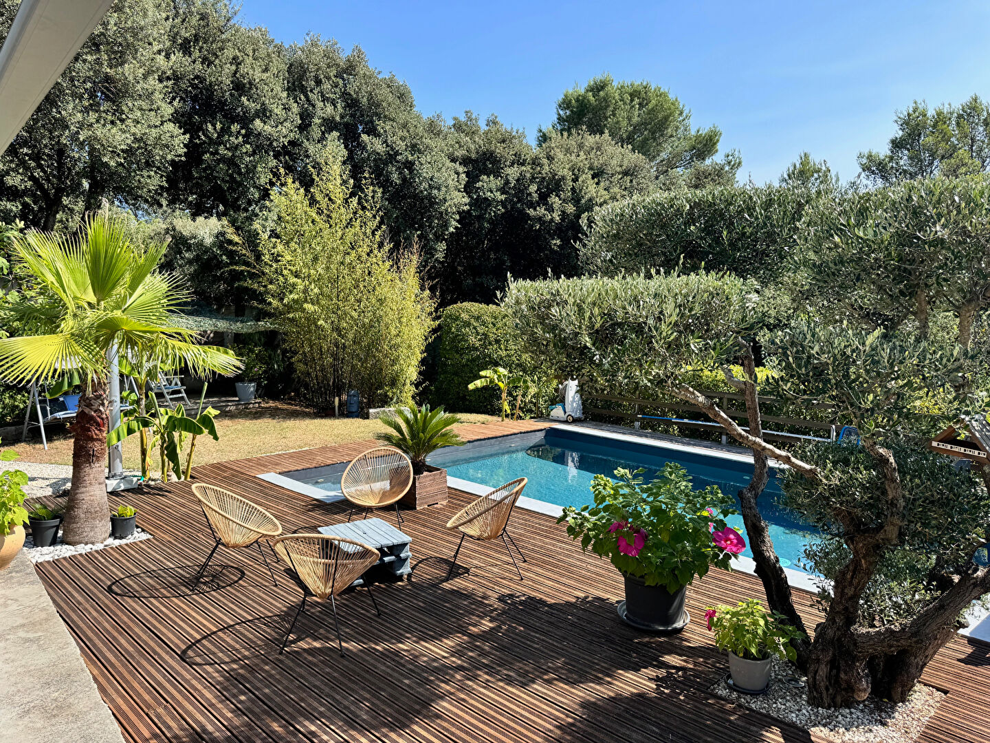 Photo Villa 160 m² sur 1600 m² avec piscine, garage et environnement préservé image 3/6