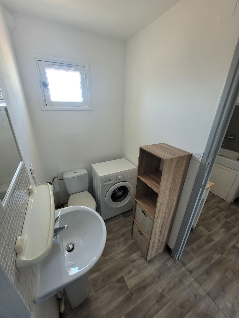 Photo Location appartement T1 meublé 31 m² Carcassonne cave ascenseur proche centre ville image 4/6