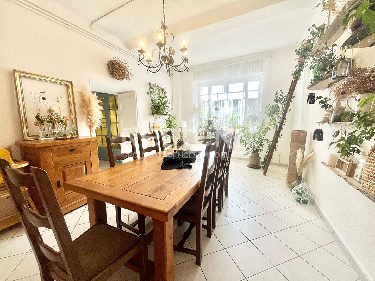 Photo Maison de ville 209 m² avec cour, véranda et atelier, toiture récente - Minervois image 3/6