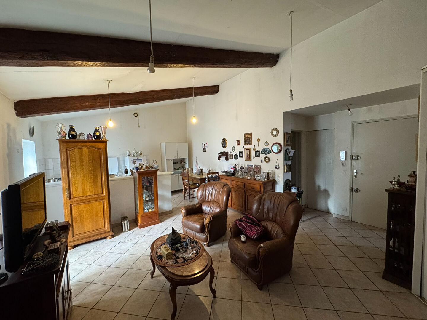 Photo Immeuble de rapport Carcassonne 4 appartements loués 220 m² bon emplacement image 4/4