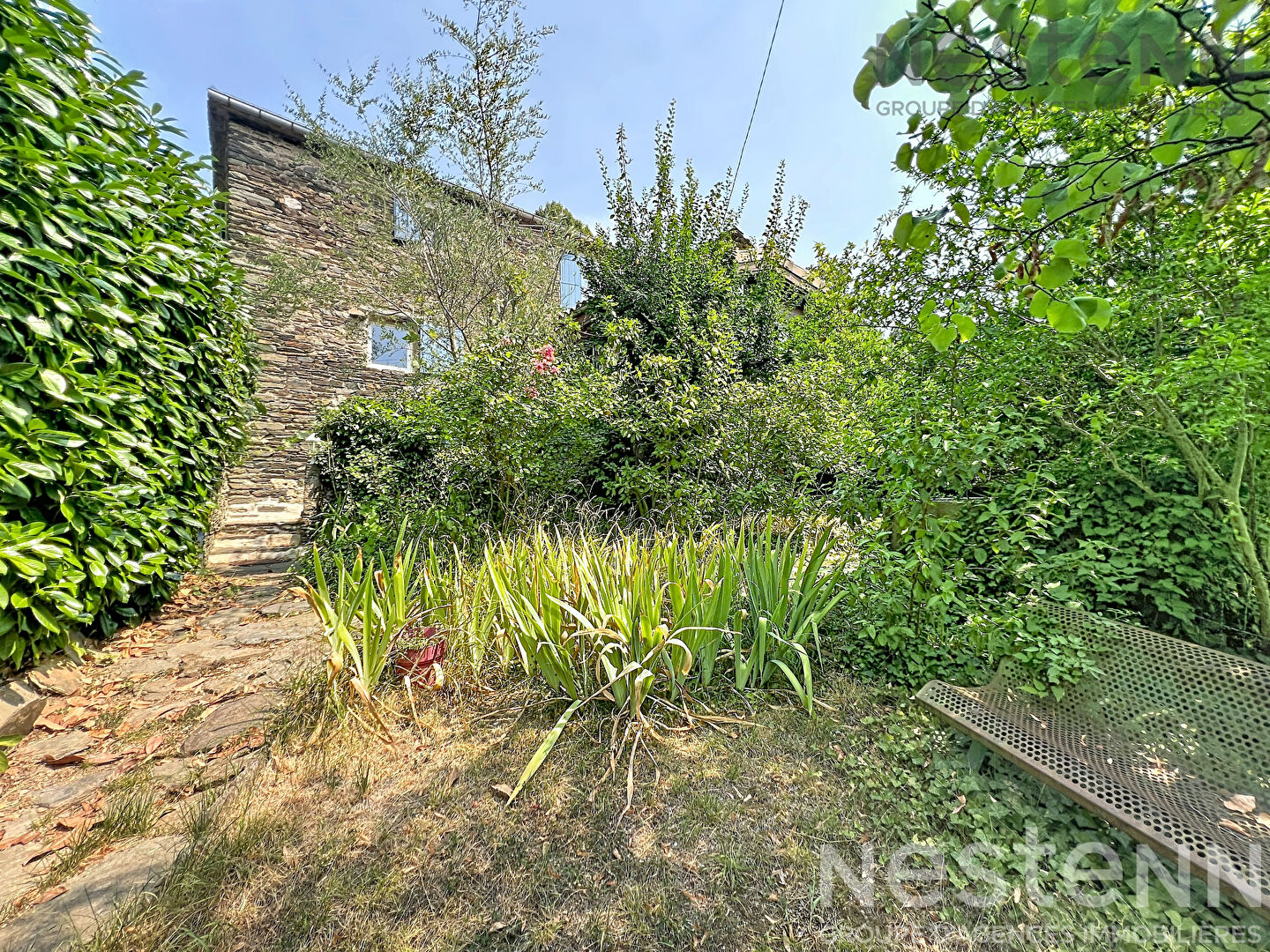 Maison à vendre à Sainte-Cécile-d'Andorge - Havre de paix en pleine nature