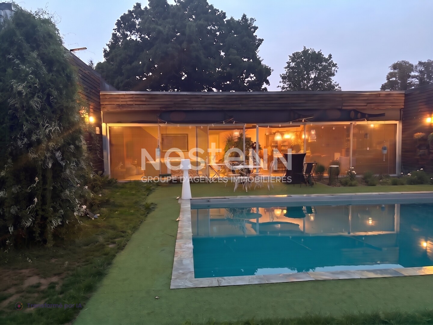 Maison d'architecte* 8 Pièces * 210 m² * St Angel * 283 000 €