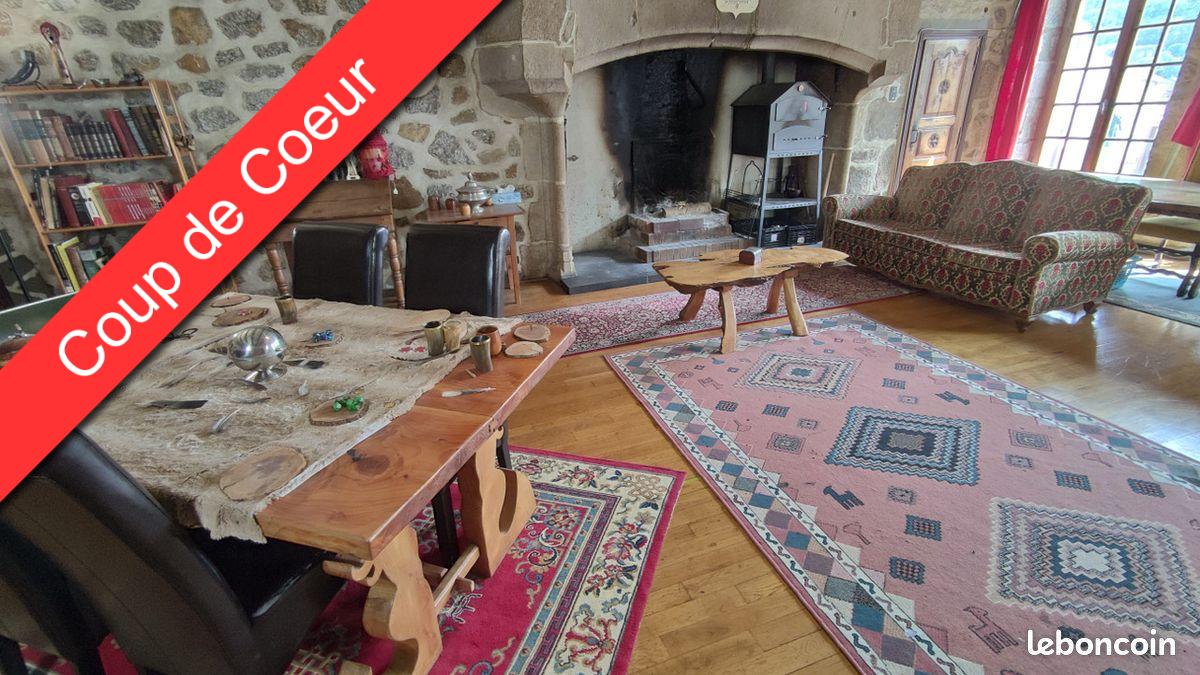 Immeuble * 800 M² * 19110 Bort Les Orgues * 133 750  €