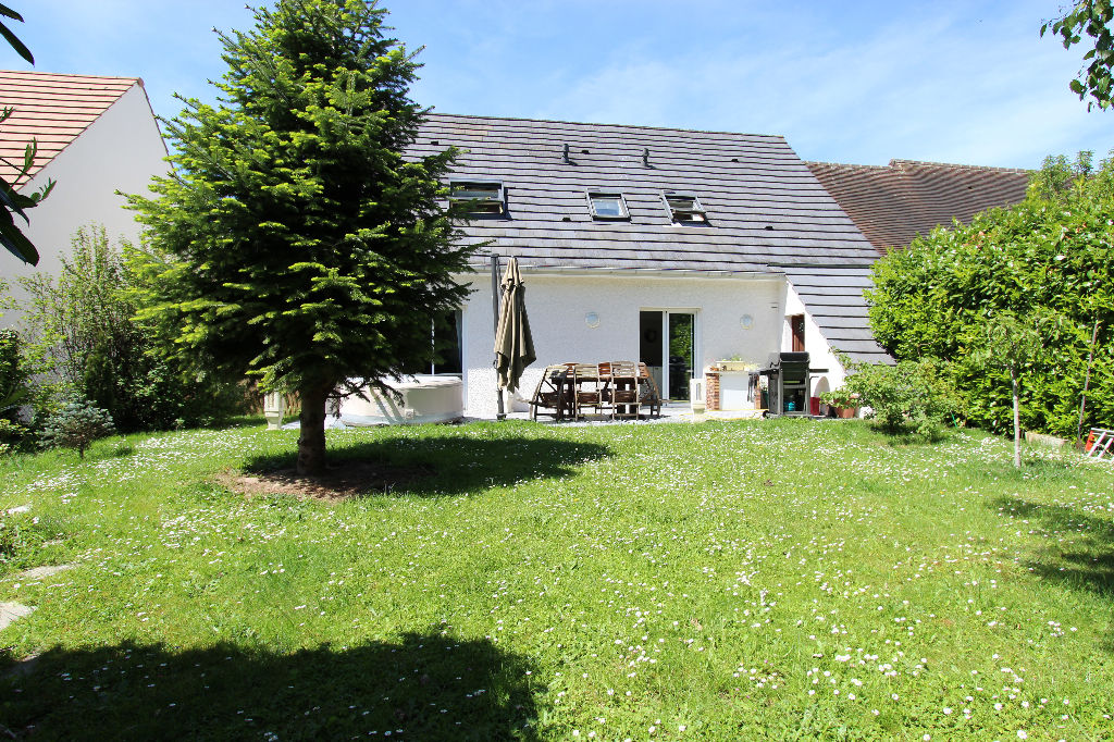 Maison Verrieres Le Buisson 5 pièce(s) 160 m2 VerrièresleBuisson 91370