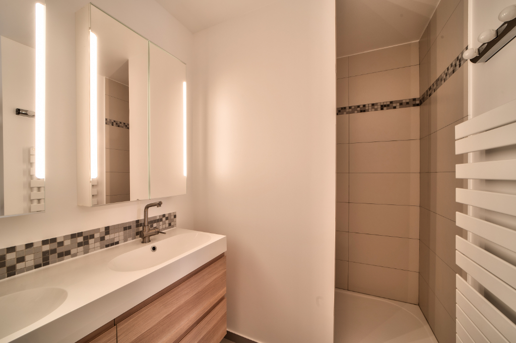 Vente Appartement de 3 pièces 70 m² - BOULOGNE BILLANCOURT 92100 | RIVE OUEST IMMOBILIER - BOULOGNE BILLANCOURT - AR photo10