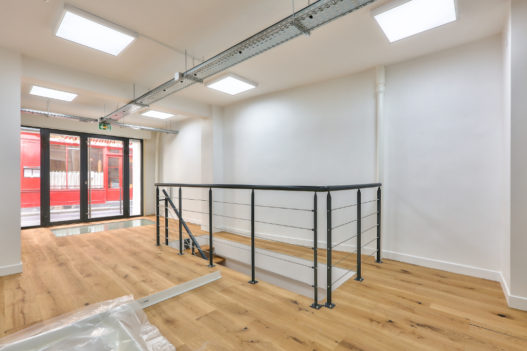 Vente Local de 110 m² - PARIS 75003 | RIVE OUEST IMMOBILIER - AR photo1