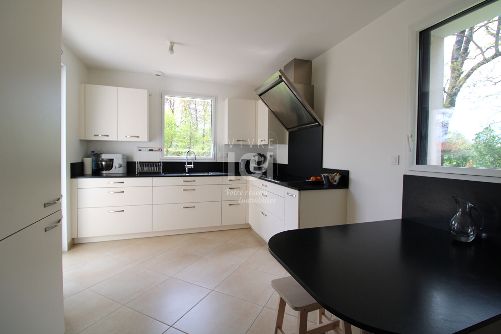 Photo Maison 8 pièce(s) 145 m2 image 5/6