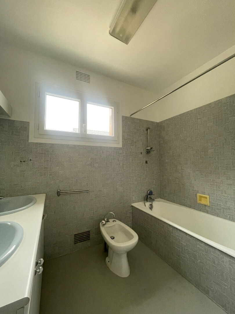 Photo SAINT JEAN DE BRAYE image 5/6