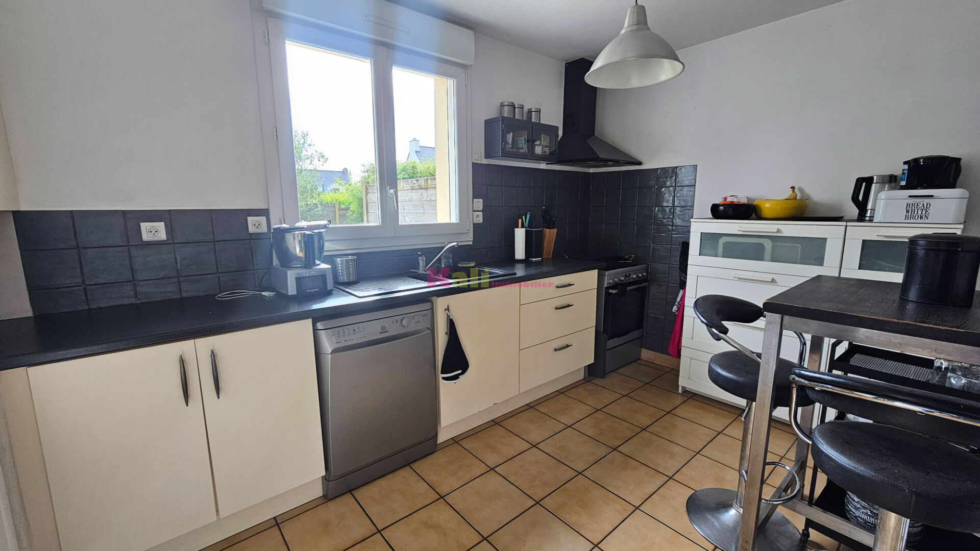 Photo Maison à vendre à Guipavas bourg - 3 chambres, sous-sol image 5/6