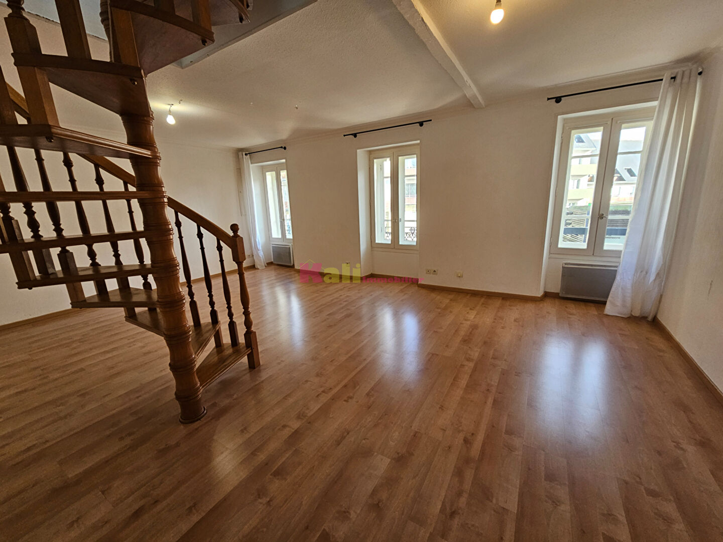 Photo Immeuble Guipavas Local et appartement duplex 3 chbres image 4/6