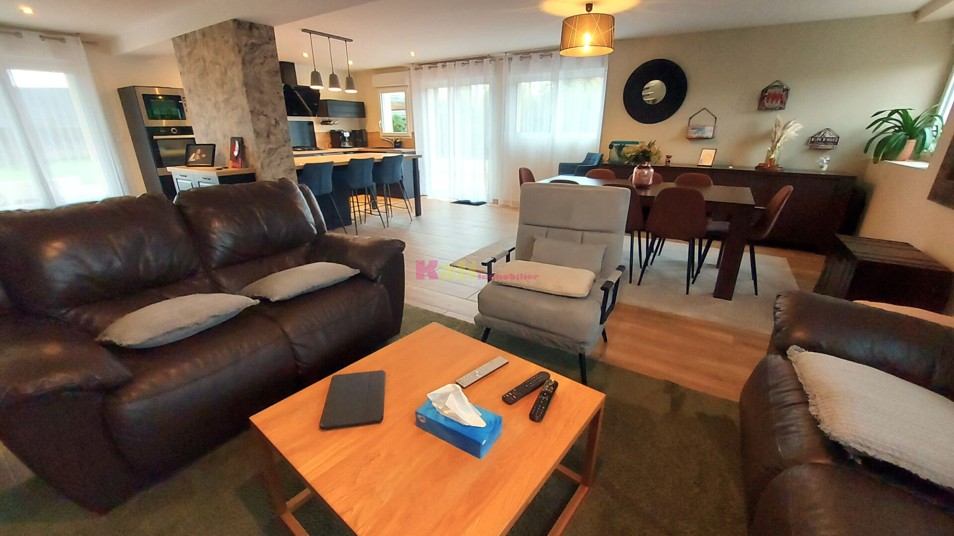 Photo Maison  Plabennec avec de gros volumes image 2/6