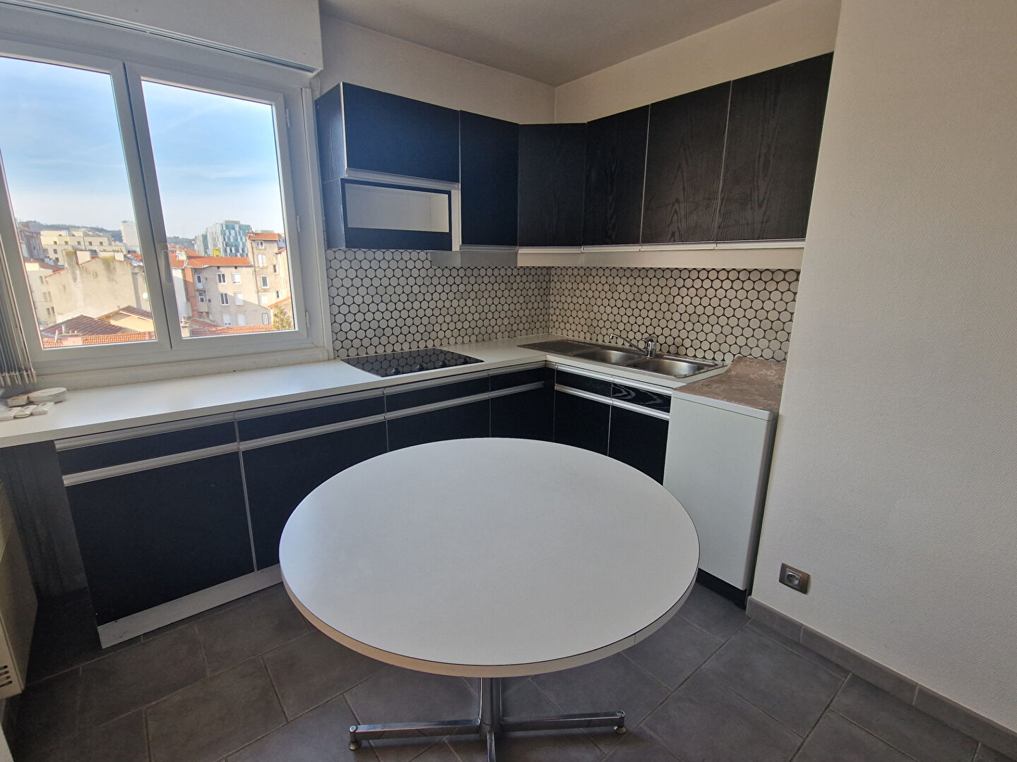 Photo 50 RUE DE LA MONTAT / T3  70m² + balcon + chauffage inclus image 4/6