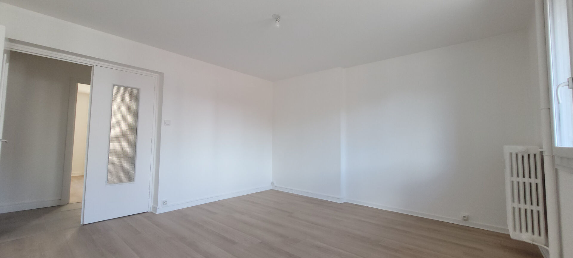 Photo Appartement T4 76 m²  avec 3 Chambres ! image 2/6