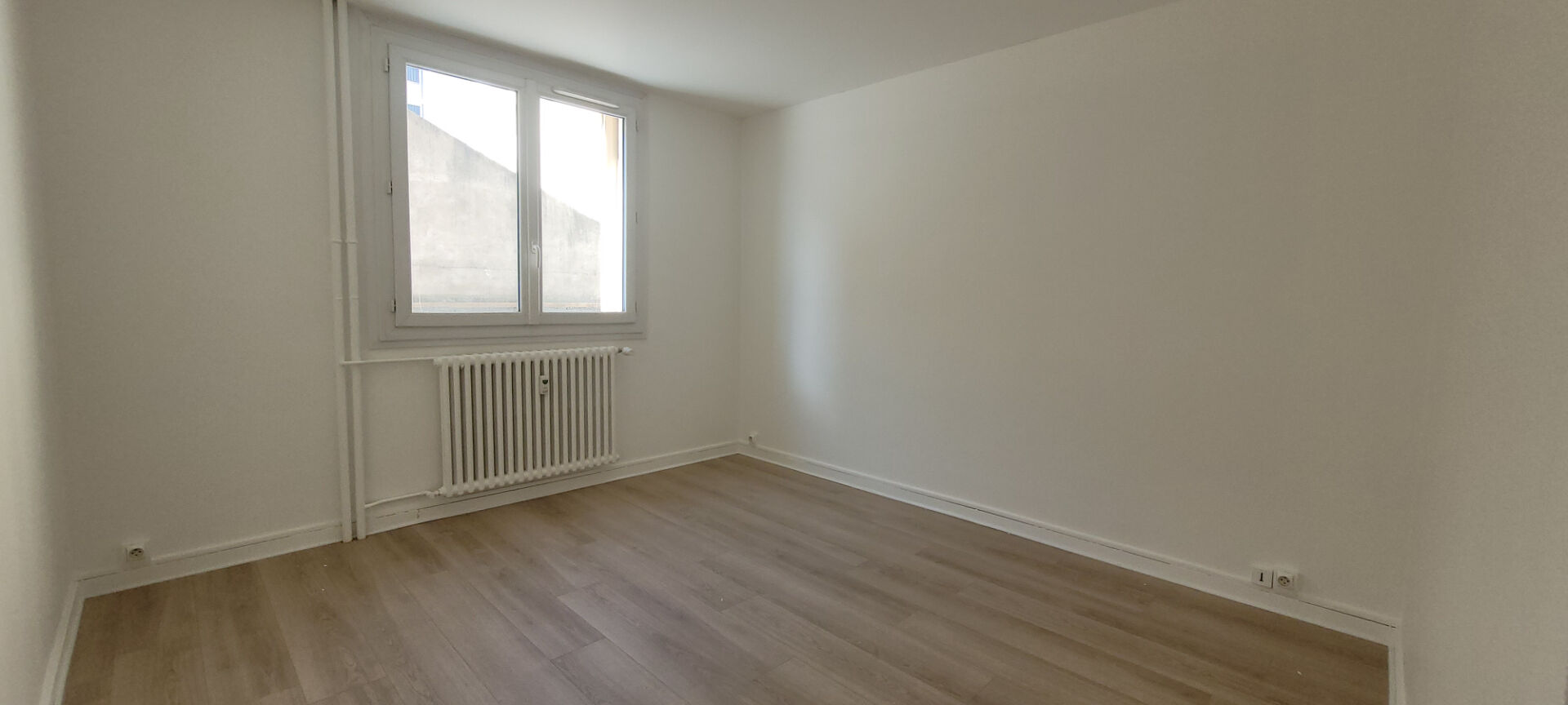 Photo Appartement T4 76 m²  avec 3 Chambres ! image 6/6