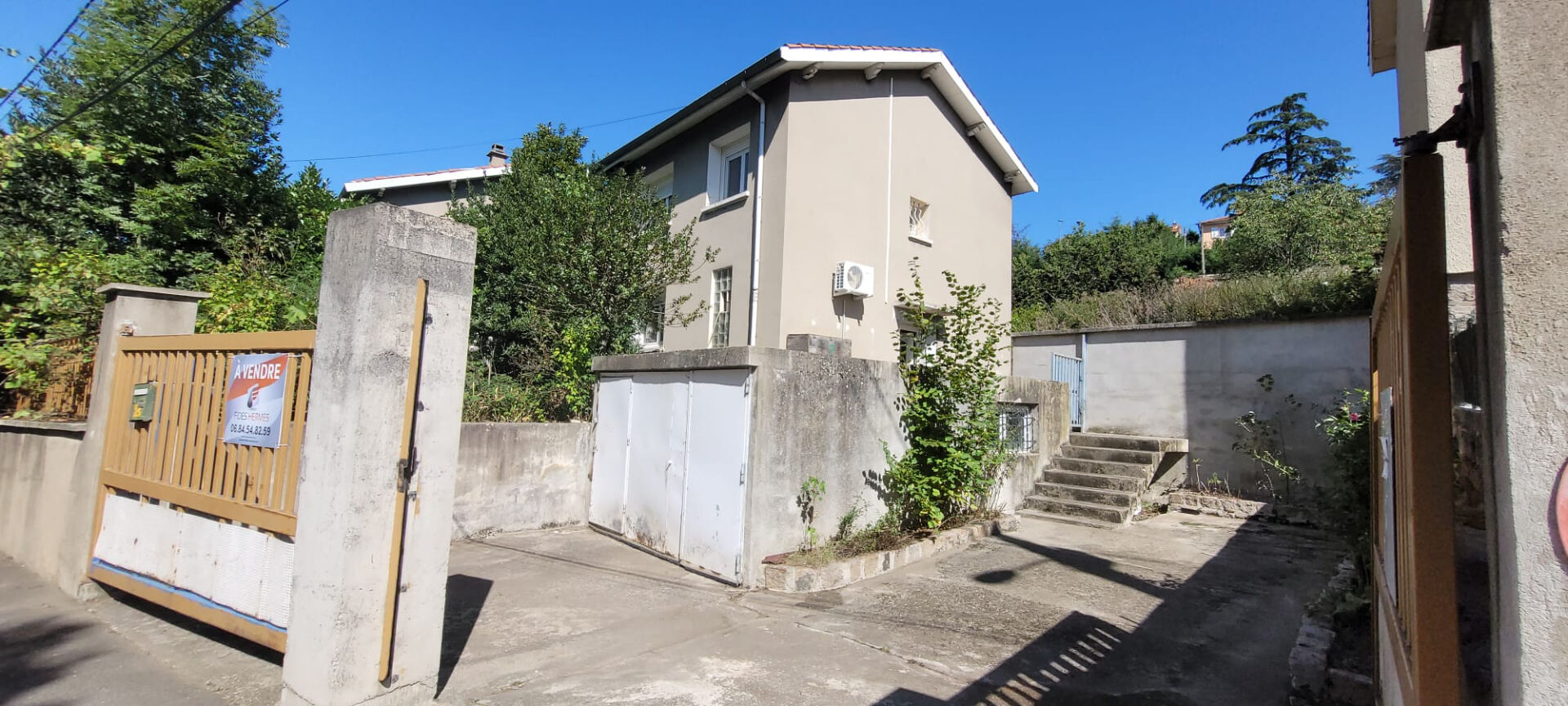 Maison en plateau / Potentiel 4 pièces
