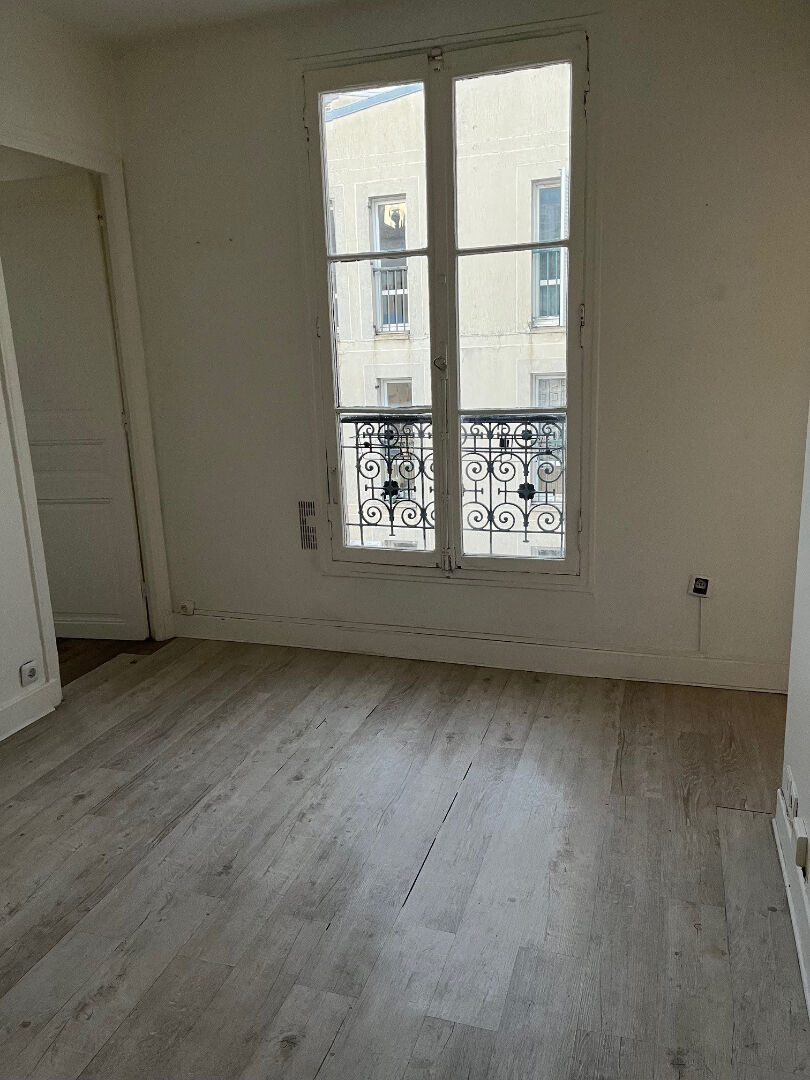 Photo Appartement 2 pièces à Paris - M° Marcadet ou Simplon image 6/6