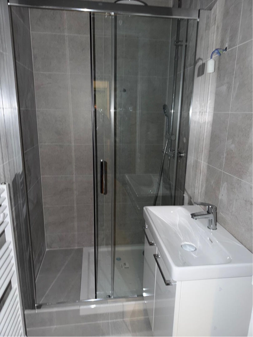 Photo 3 pièces rue de la Chapelle image 3/5