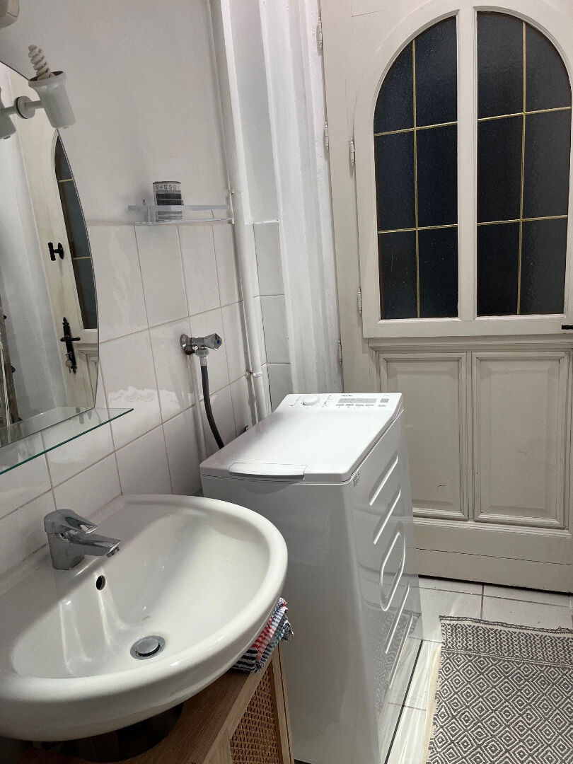 Paris Appartement&nbsp;750&nbsp;&euro;