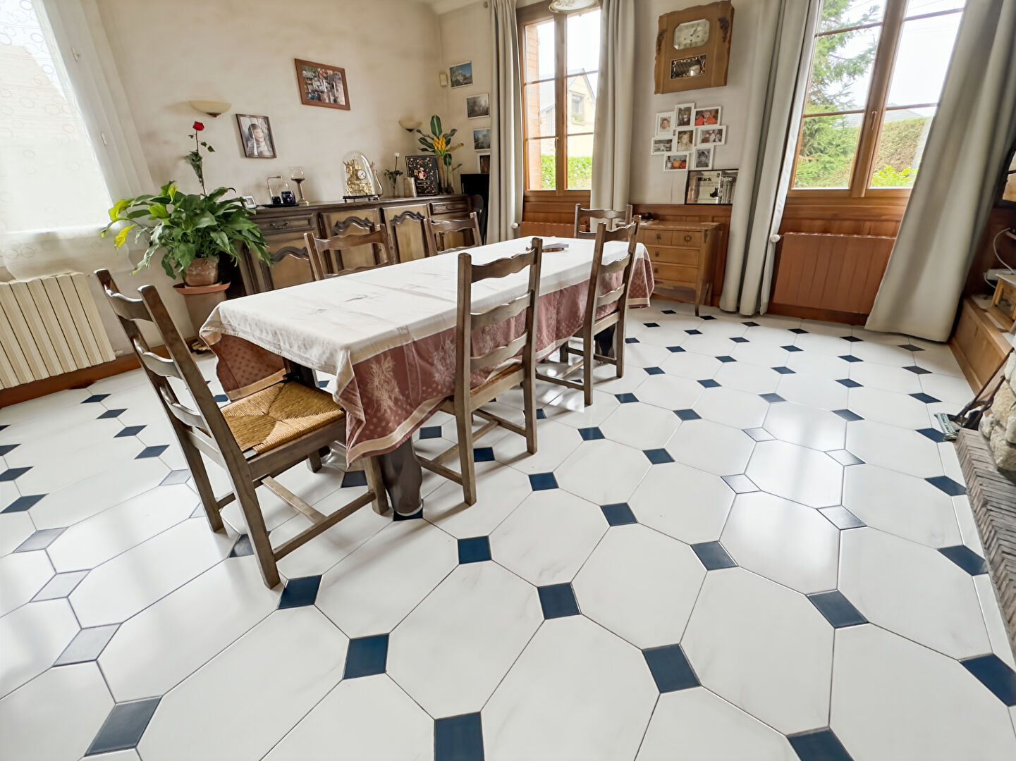 Photo Maison de 228m²  Situé a St Pierre les Elbeuf image 2/6