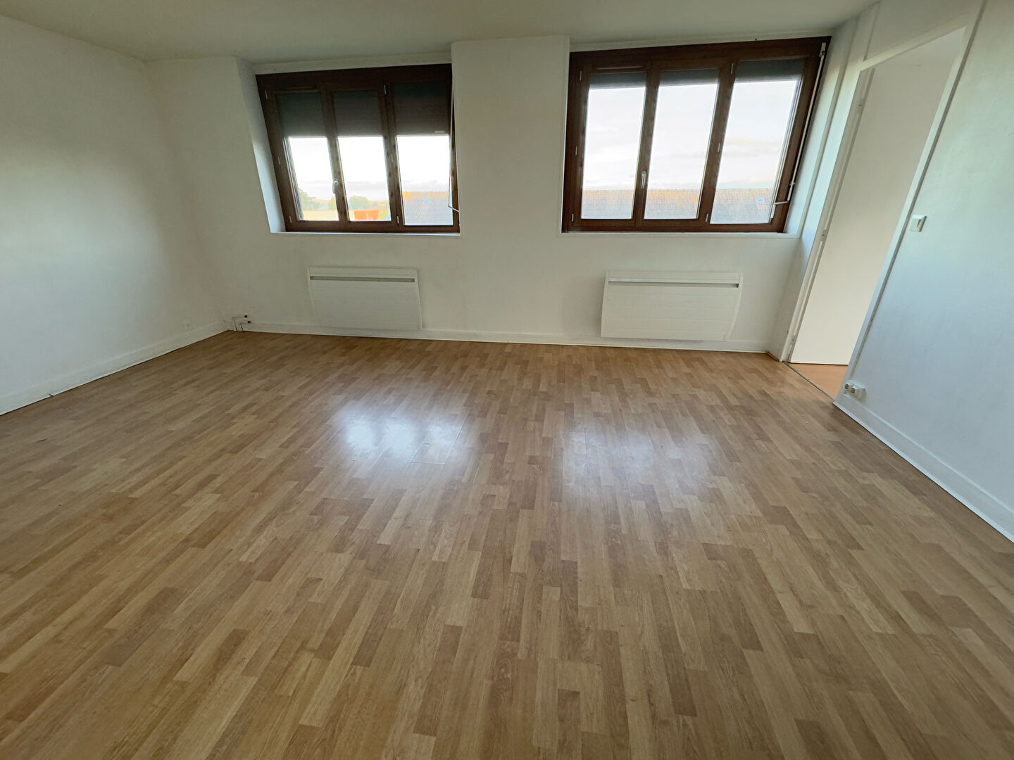 Photo Appartement Elbeuf f2. 48m2 image 1/5
