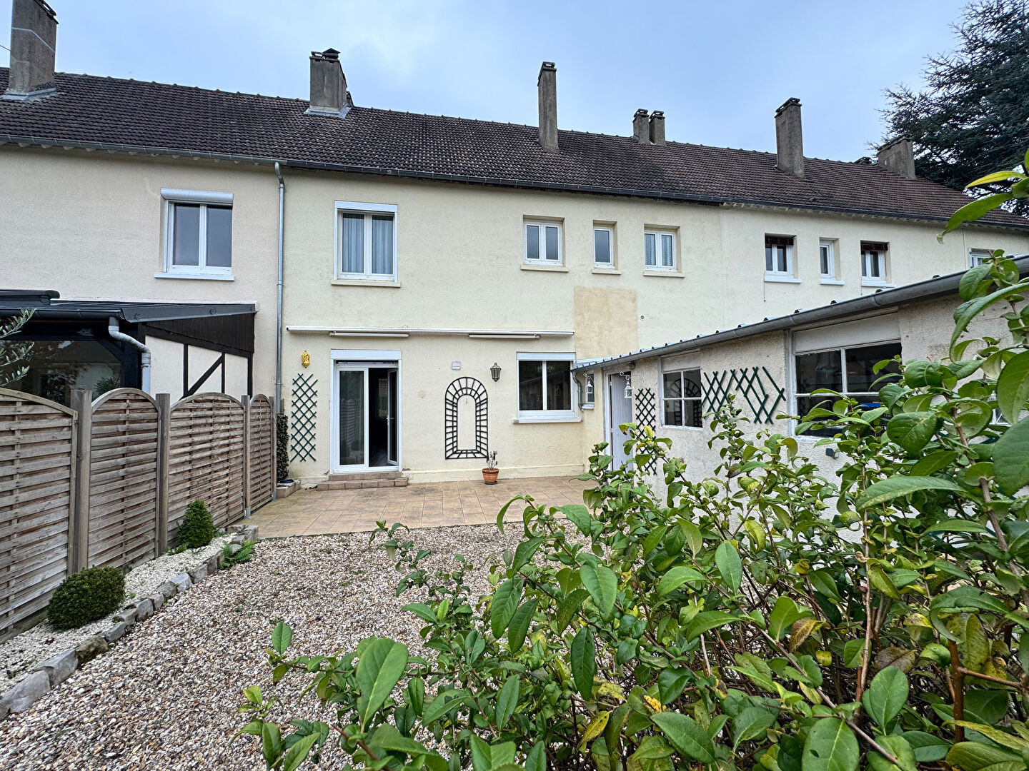 Photo Maison 110 M2 image 1/6