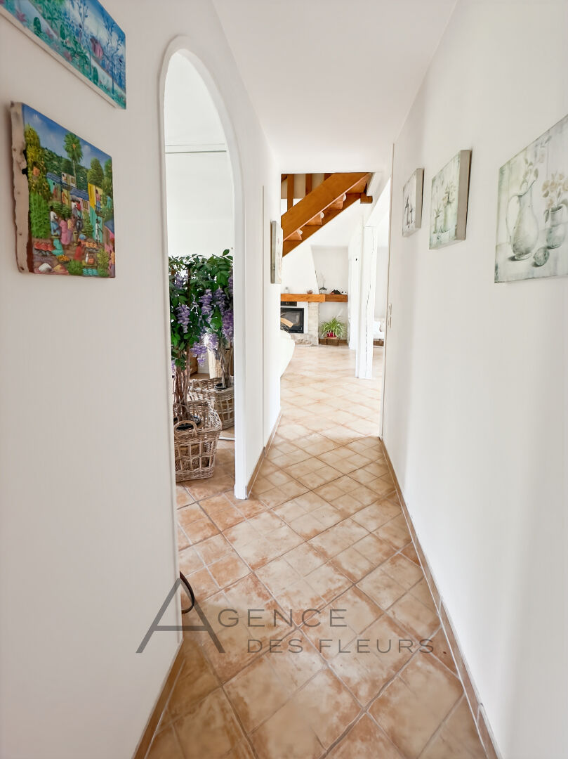 Photo Maison Brionne 6 pièce(s) 146 m2 image 5/6