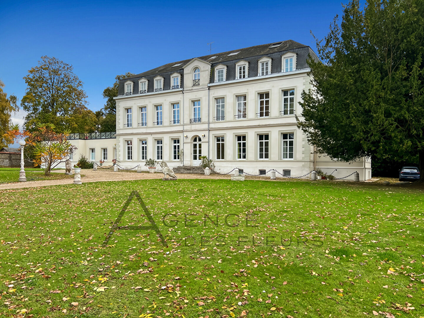 Photo Appartement de standing 4 pièce(s) 95 m2 image 1/6