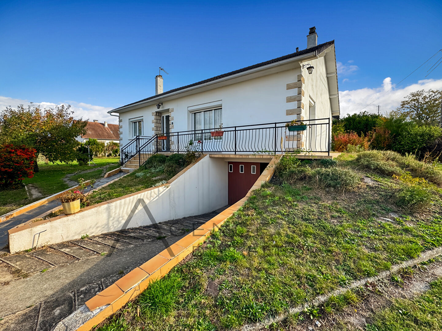 Photo PLAIN PIED 104 M2 image 1/6