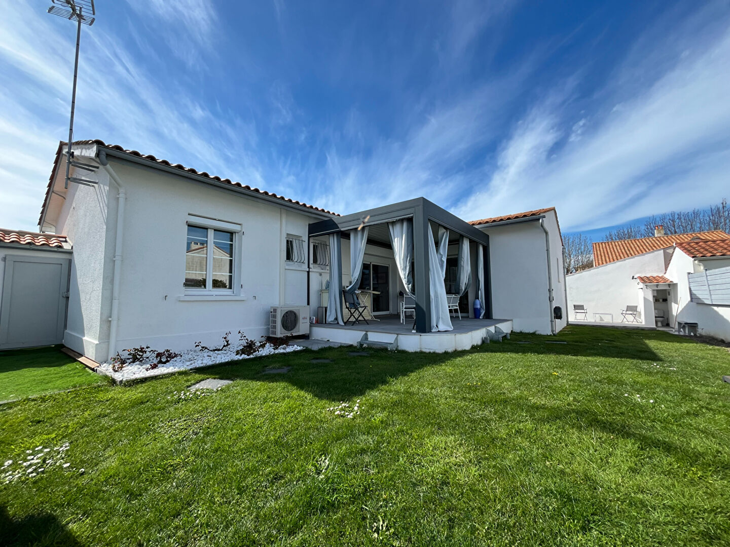 Photo LE CHATEAU - INTRA -MUROS - 105 m² image 3/6