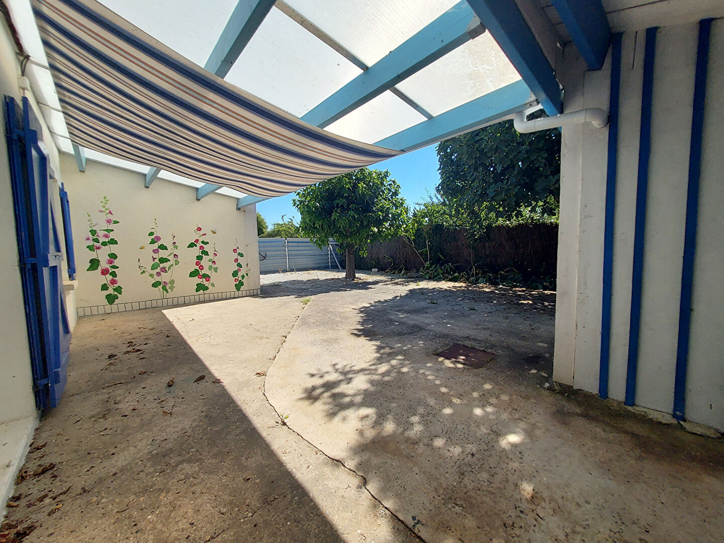 Photo Entre Le Château et Grand Village image 3/6