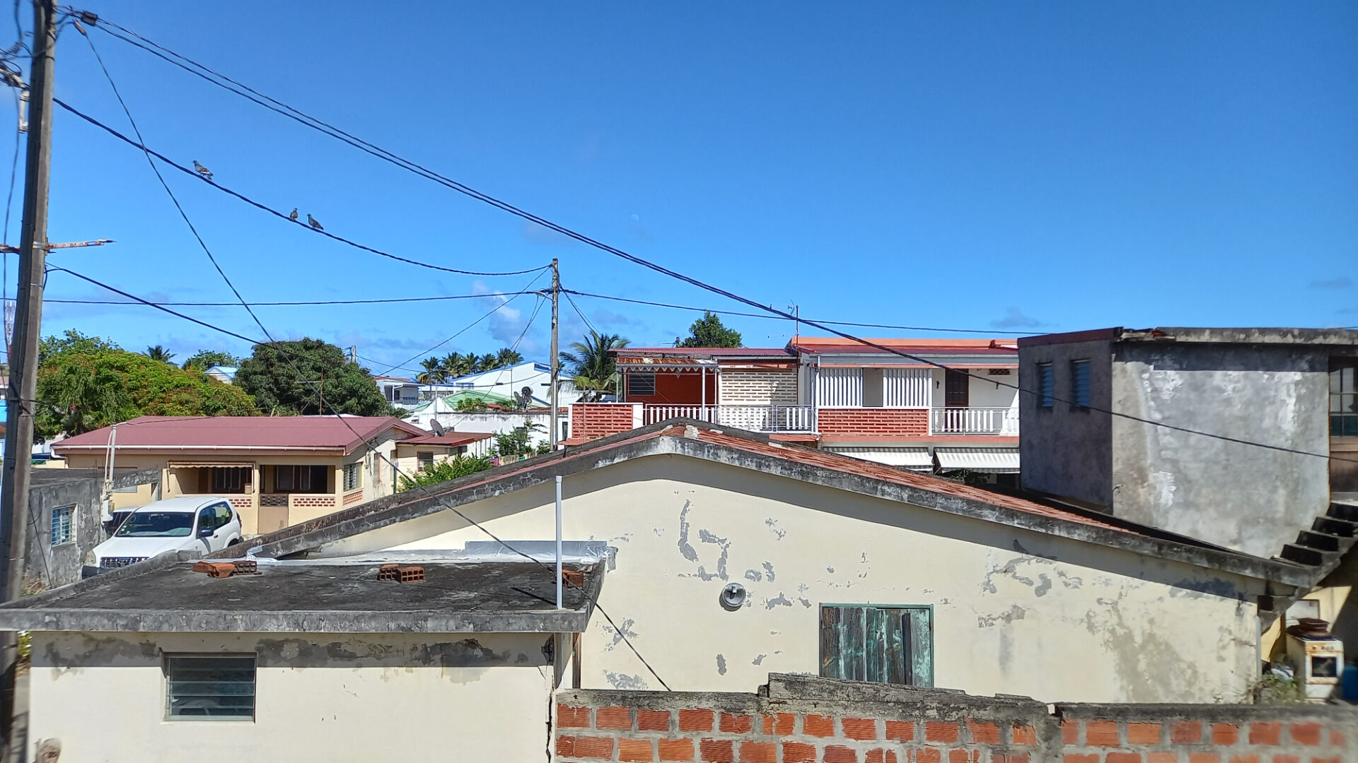 Maison de bourg type F3 au VAUCLIN