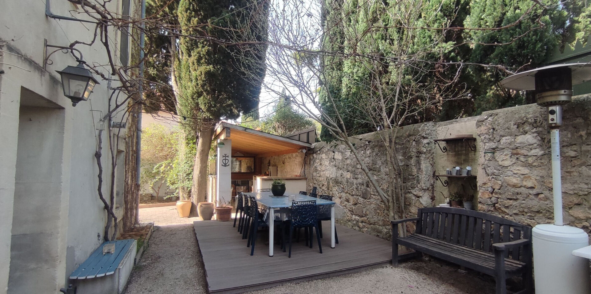 Maison  4 pièce(s) 147 m2