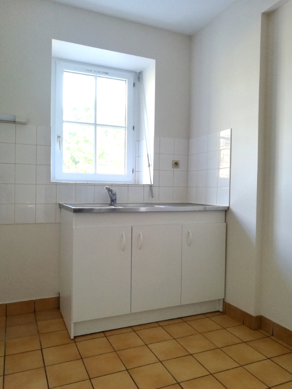 Photo SOUS COMPROMIS EVAL D'IZÉ - Maison 4 pièces 85 m2 image 4/6